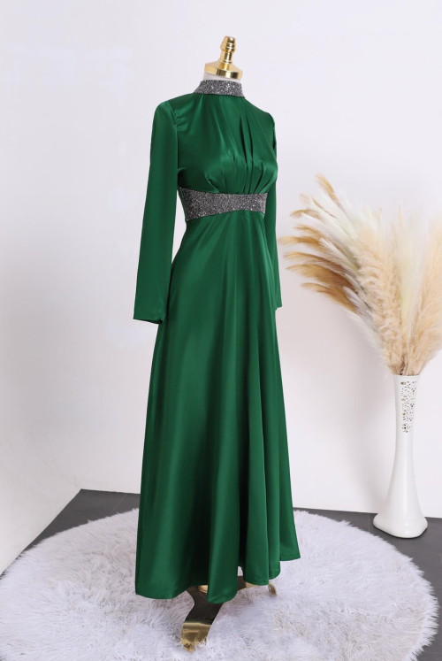 Yakası and waisted Stone Detailed Satin Evening Dress -Emerald