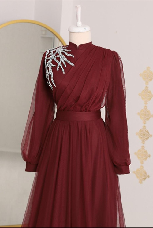 Its Stone Detailed Drapeli Arched Tulle Evening Dress -Claret Red