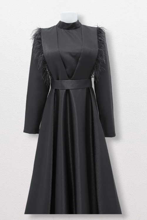 Its Hair Detailed Arched Evening Dress -Black