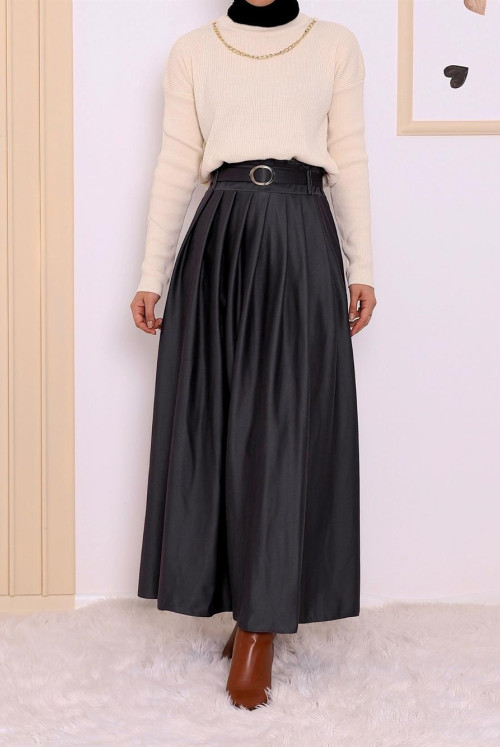 Pleated Arched Winter Suede Hijab Skirt -Black