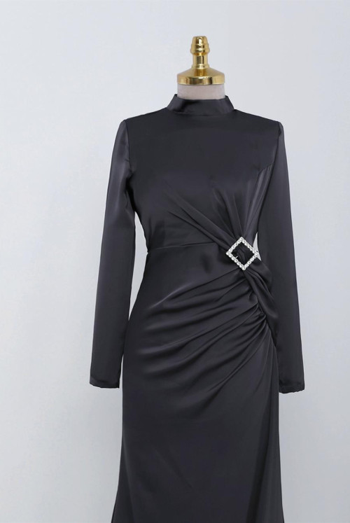 Yandan Shirred stony Taka Detailed Satin Evening Dress -Black