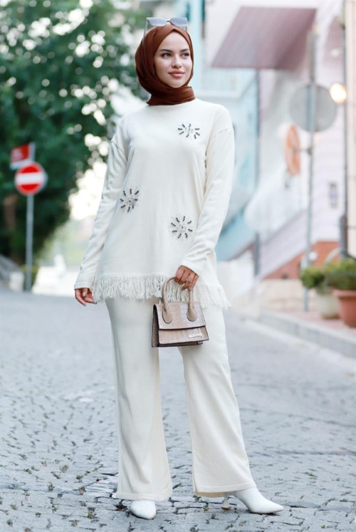 Pamela Tassel Detay Knitwear Suit 581 - White