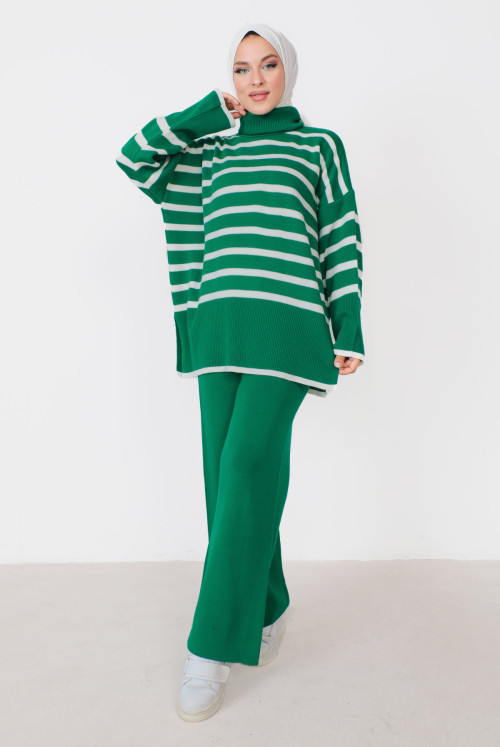 Throat Striped Knitwear Suit TSD230906 Green