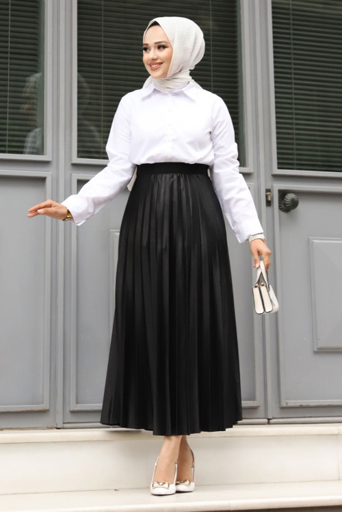 Leather Appearance waisted Elastic Pleated Skirt TSD240503