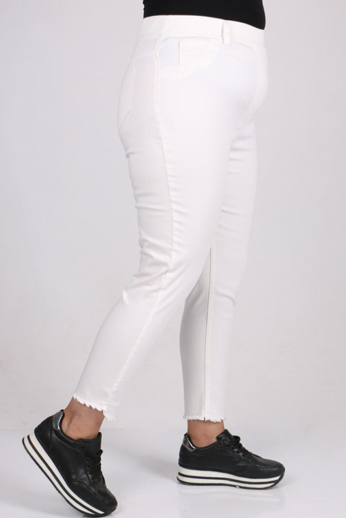 9138-1  Plus Size waisted Elastic Alt Tasseled Jeans Pants-White