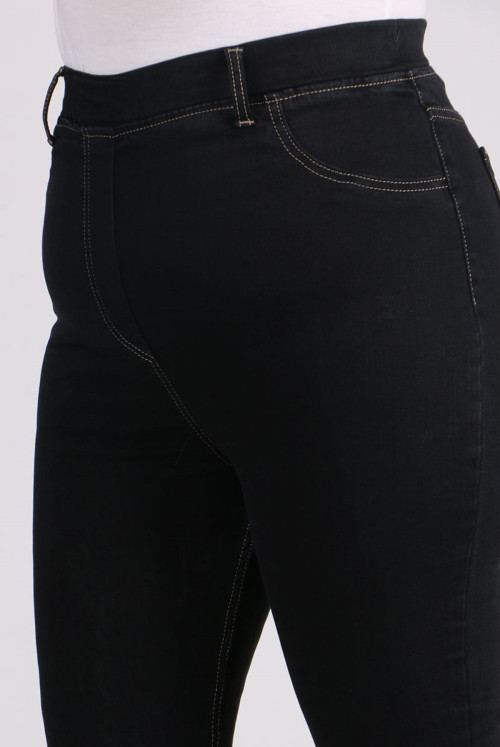 9137 Plus Size waisted Elastic Spanish Trotter Jeans Pantalon-Black
