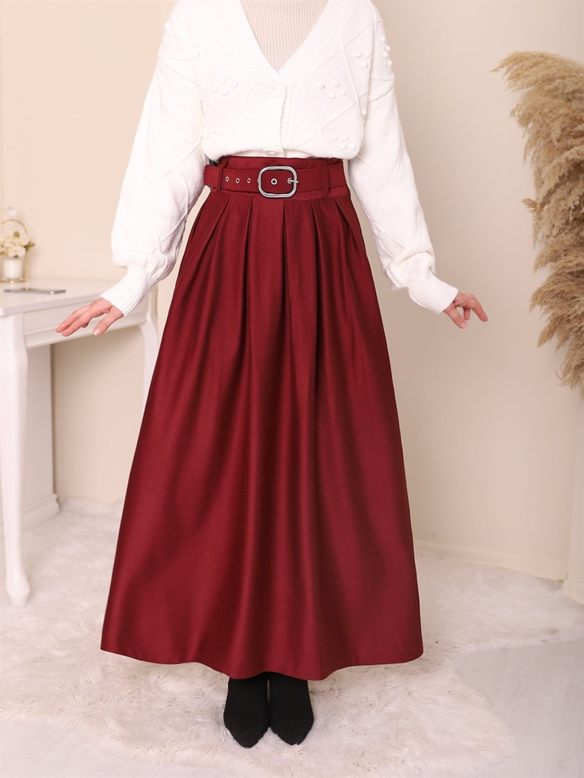 Belt Buckle Piliseli Suede Winter Skirt -Claret Red